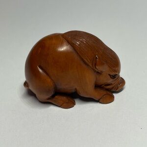 Wild Boar Carved Netsuke
